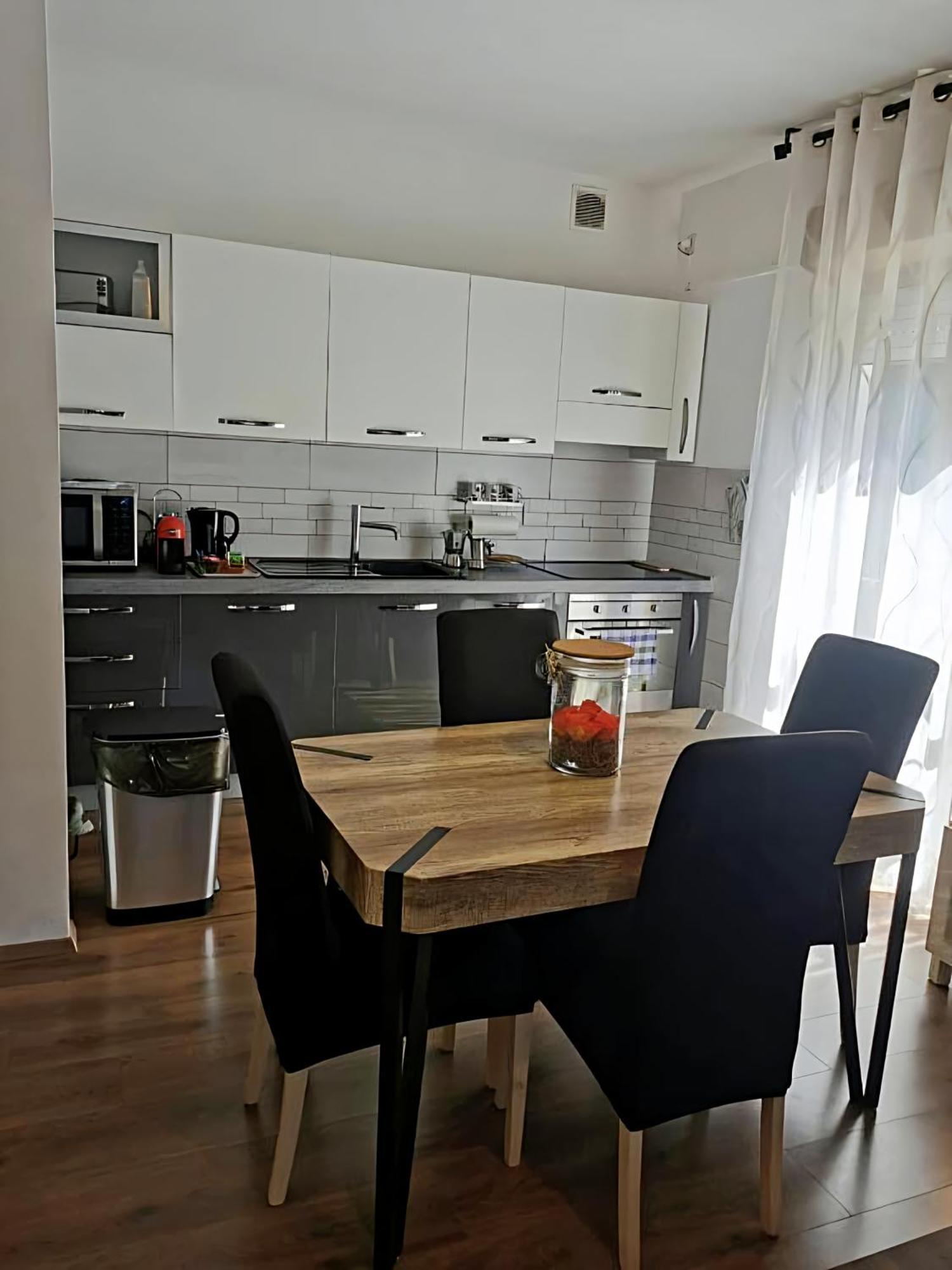 Gorizia Central Luxe Apartment 6 Posti Letto المظهر الخارجي الصورة